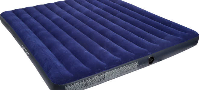 Чем и как заклеить надувной матрас в домашних условиях