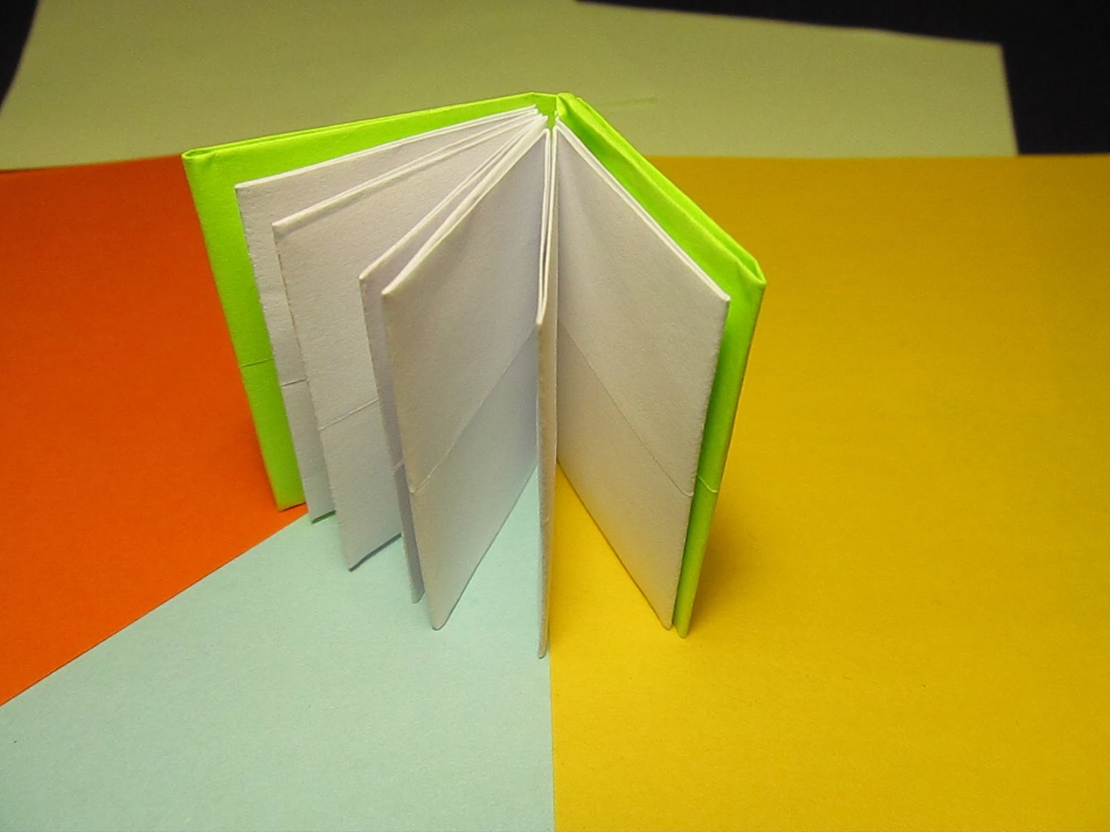 Квадратная книжка 